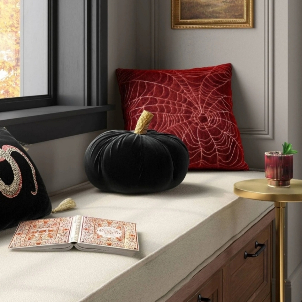 Threshold Halloween Velvet Pumpkin Shaped Throw Pillow Black Novelty - Picture 2 of 4